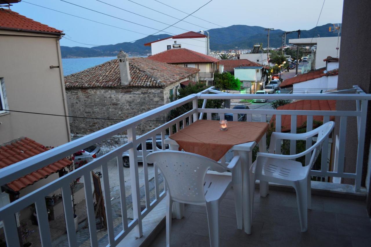 Giannas House Aparthotel Sarti Buitenkant foto