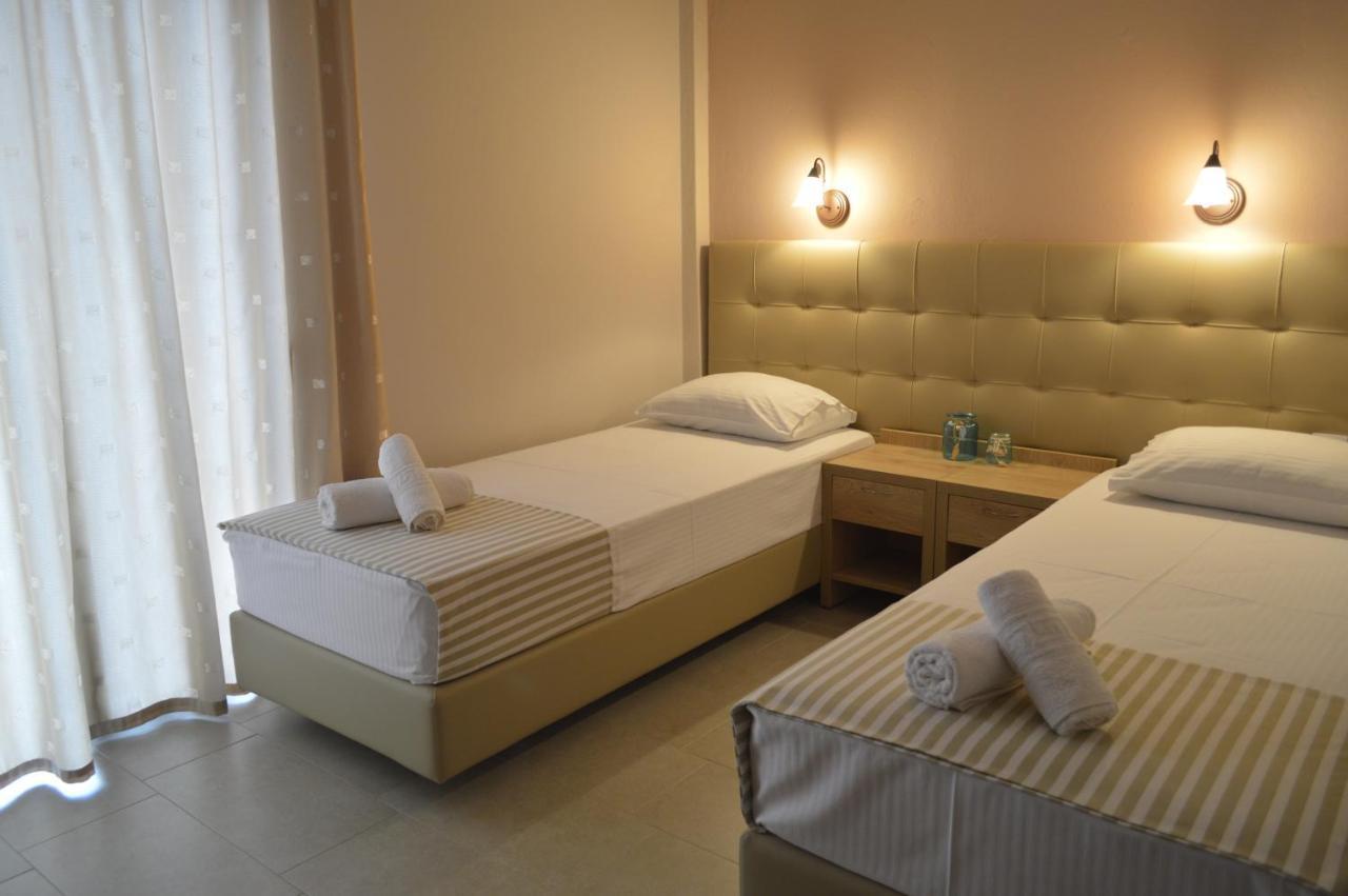 Giannas House Aparthotel Sarti Buitenkant foto